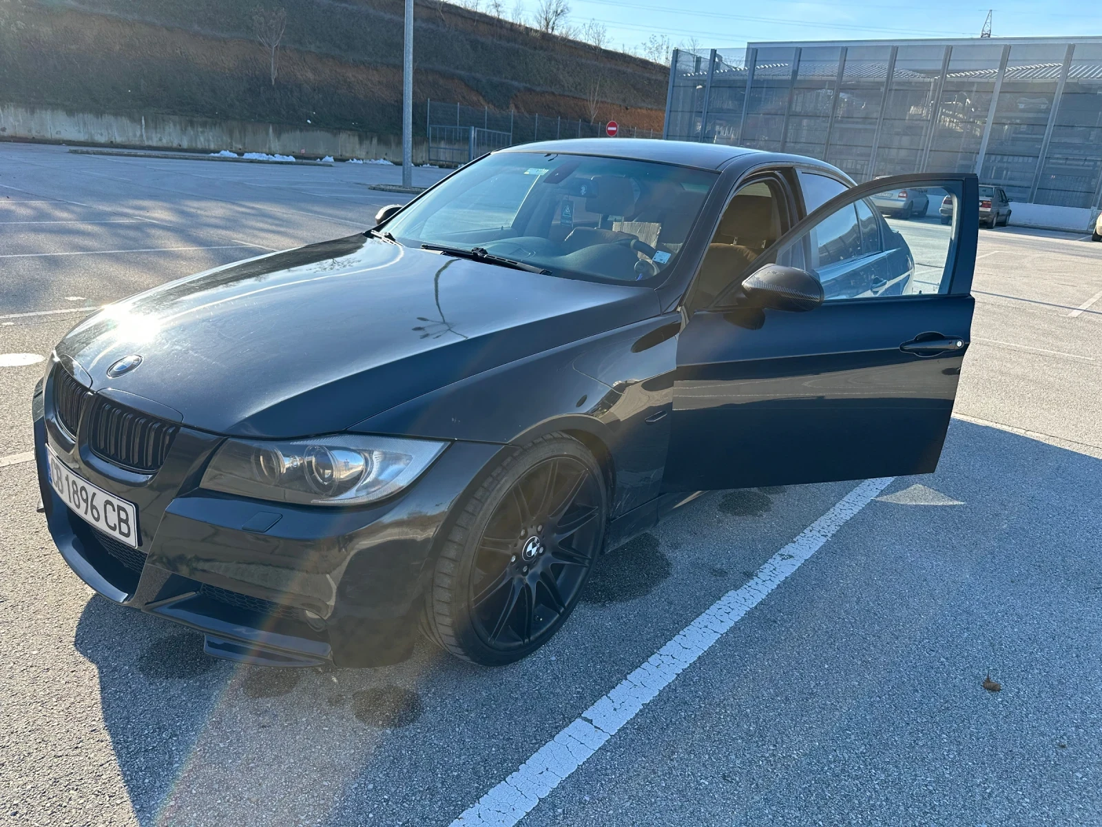 BMW 330, снимка 3 - Автомобили и джипове - 54464652