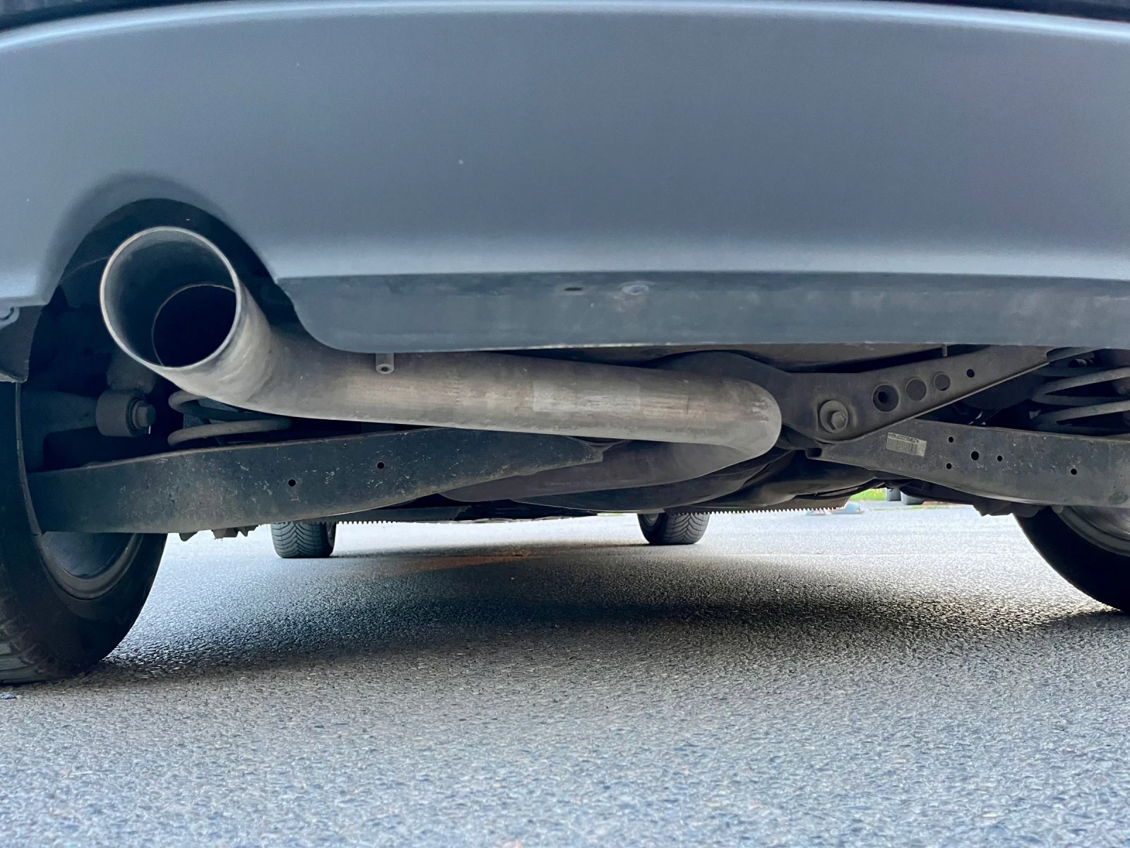 VW Golf 1.6 TDI, снимка 8 - Автомобили и джипове - 54857763