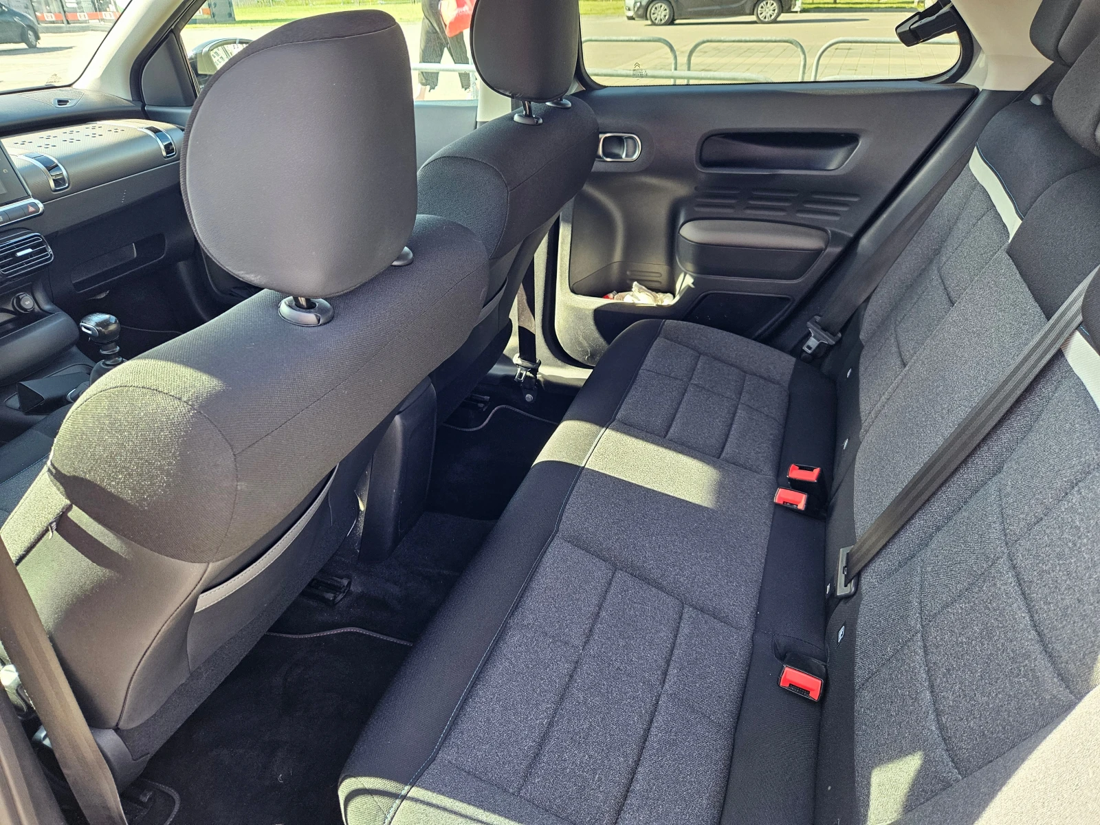 Citroen C4 Cactus 1.5 HDI, снимка 7 - Автомобили и джипове - 54874136