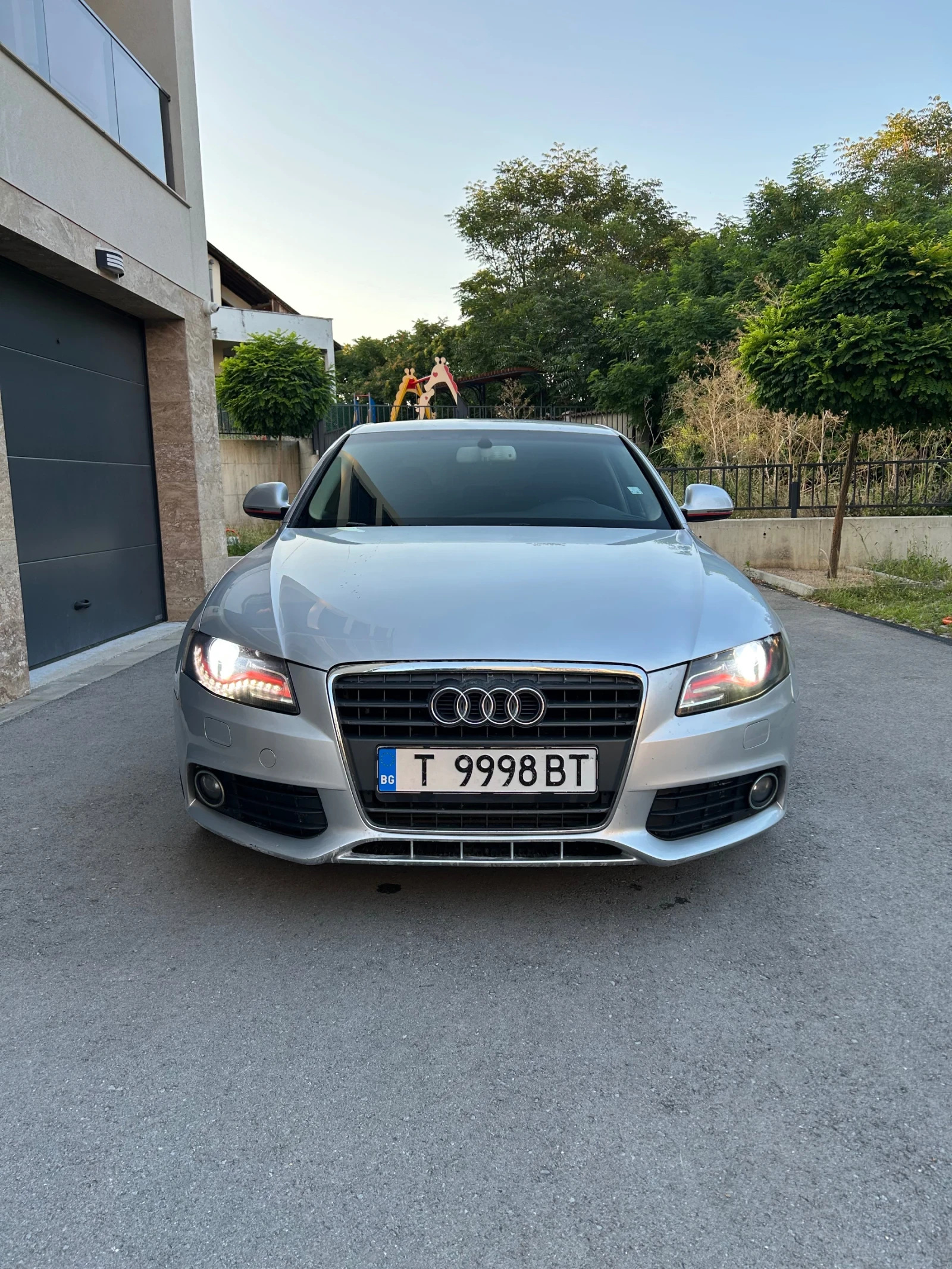 Audi A4 2.0TDI, снимка 2 - Автомобили и джипове - 55426194