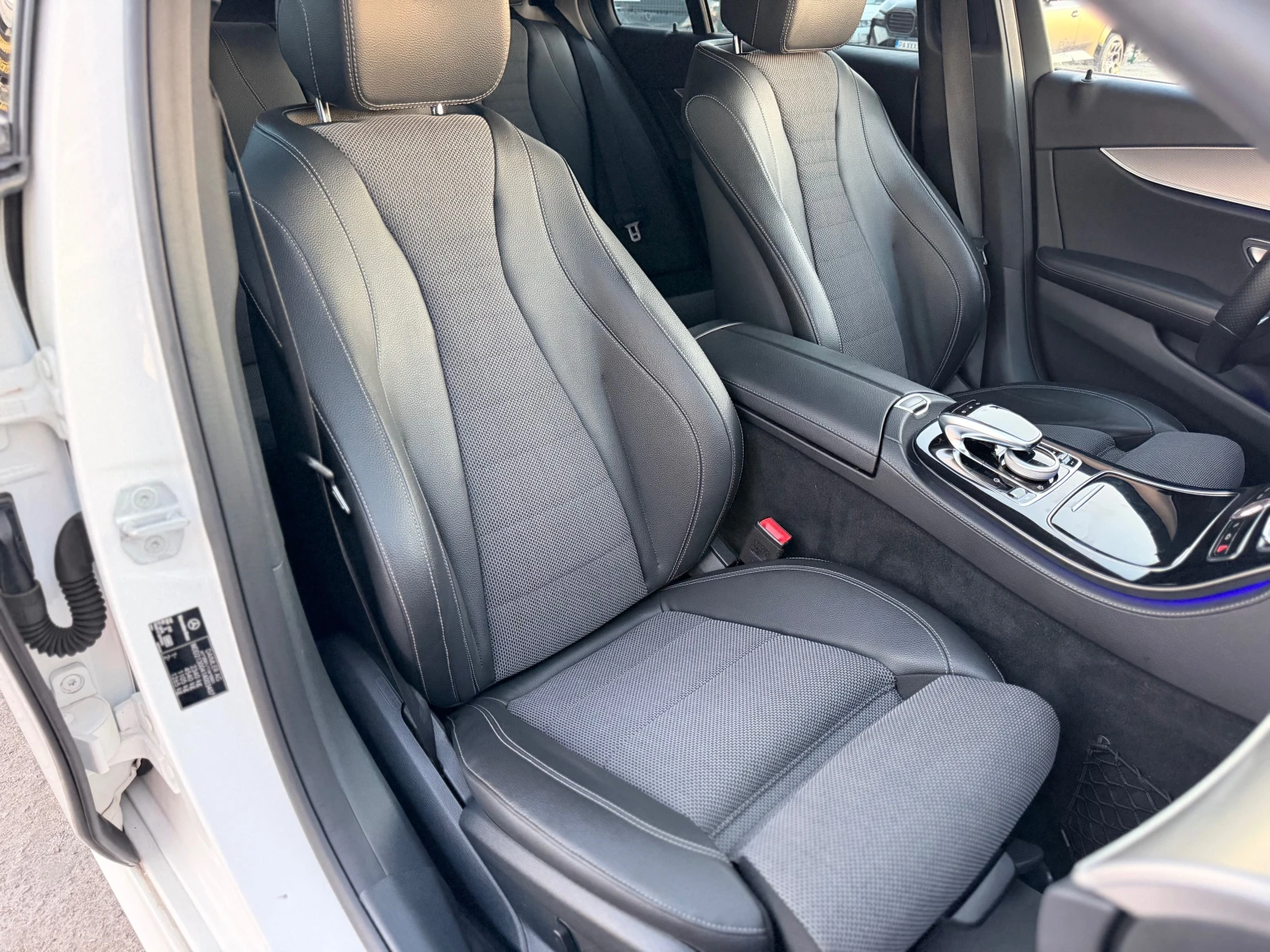 Mercedes-Benz E 220 d= BRABUS= 9G-TRONIC= DIGITAL COCPIT= 360* = , снимка 12 - Автомобили и джипове - 55480386
