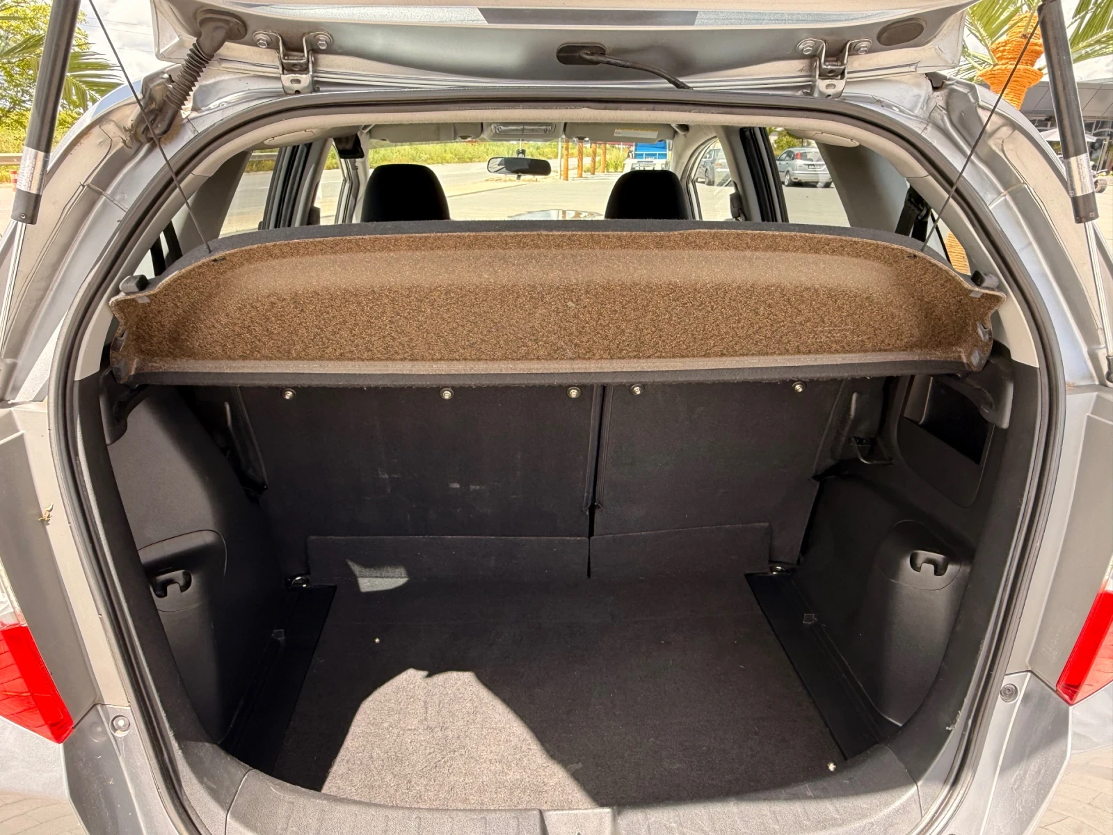 Honda Jazz 1.2i, снимка 11 - Автомобили и джипове - 56468214