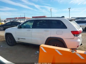 Jeep Grand cherokee 2016 JEEP GRAND CHEROKEE 75TH ANNIVERSARY - 18900 лв. / 9663.42 € - 92374209 5