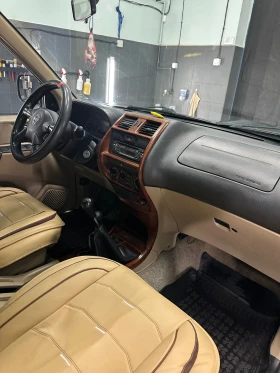 Nissan Terrano 3.0 , снимка 9 - Автомобили и джипове - 53642602