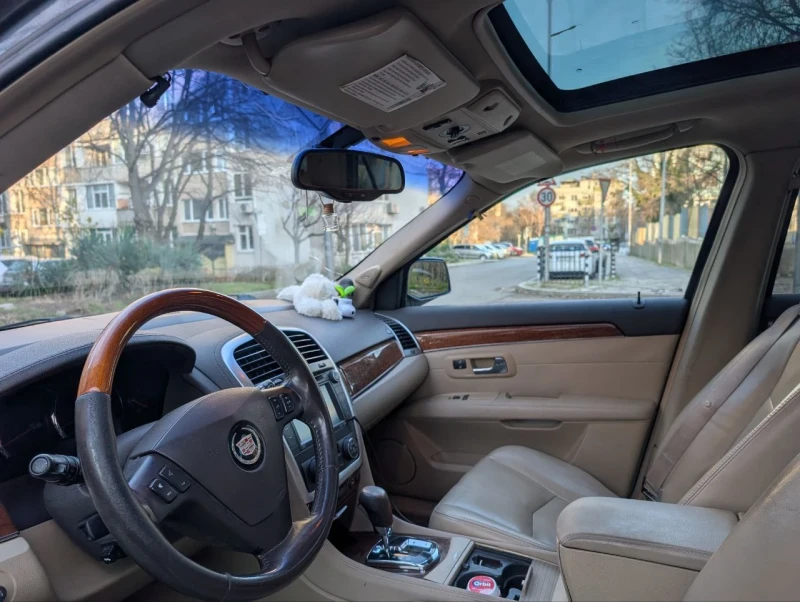 Cadillac Srx 3.6, снимка 3 - Автомобили и джипове - 52910043
