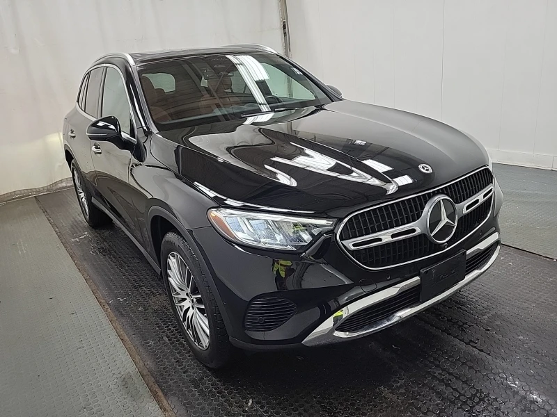 Mercedes-Benz GLC 300 * CARFAX * ОБДУХВАНЕ* 360 КАМЕРИ* ПАНОРАМА* , снимка 3 - Автомобили и джипове - 53495950