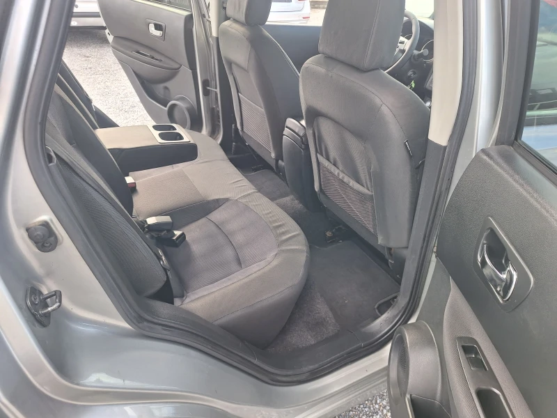 Nissan Qashqai 1.5dci , снимка 11 - Автомобили и джипове - 53497677