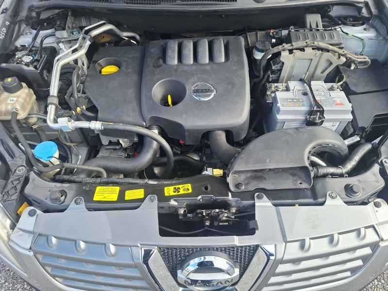 Nissan Qashqai 1.5dci , снимка 16 - Автомобили и джипове - 53497677