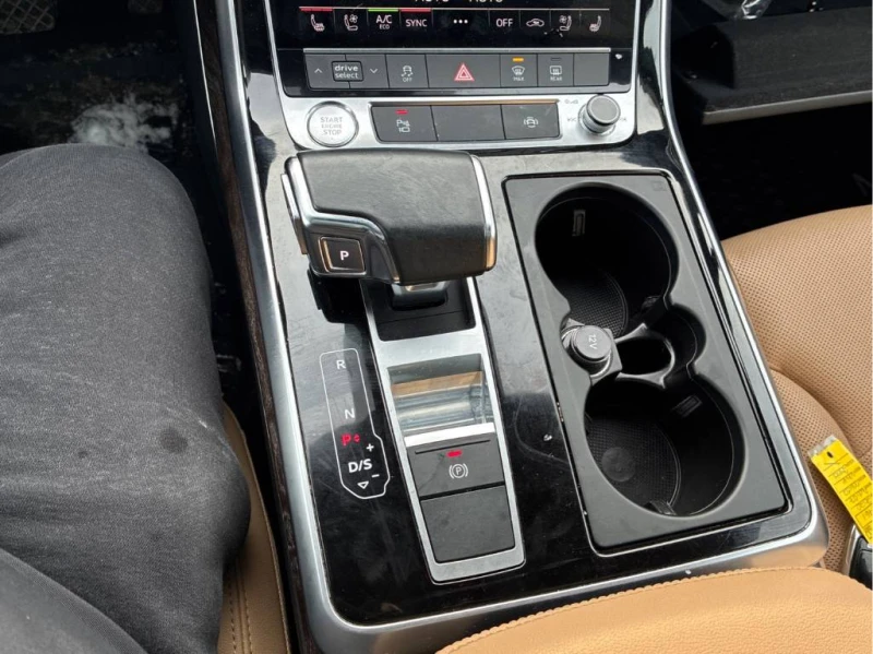 Audi Q7 Progressiv 55 TFSI quattro* CARFAX* 360* ОБДУХВАНЕ, снимка 15 - Автомобили и джипове - 53500593