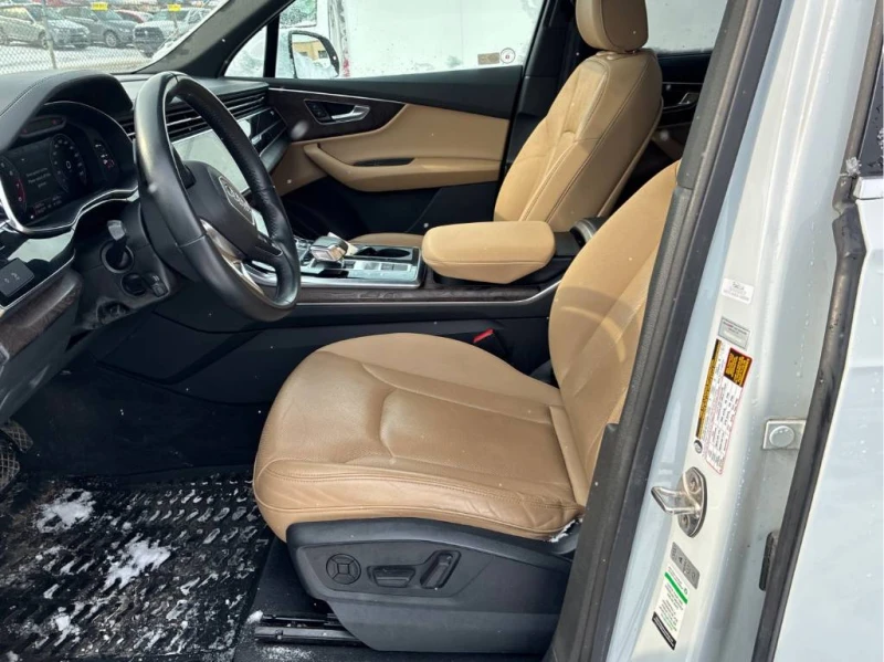 Audi Q7 Progressiv 55 TFSI quattro* CARFAX* 360* ОБДУХВАНЕ, снимка 7 - Автомобили и джипове - 53500593
