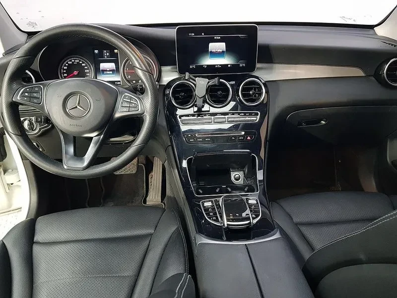 Mercedes-Benz GLC 220 4Matic, снимка 5 - Автомобили и джипове - 55785762