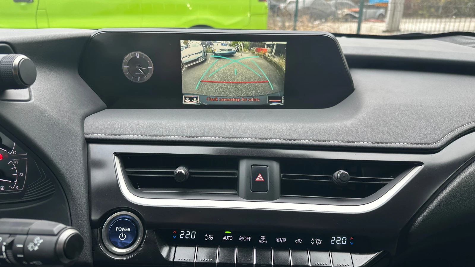 Lexus UX 250h Business 2.0 Hybrid  | Mobile.bg   14