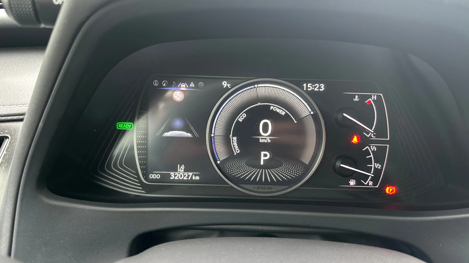 Lexus UX 250h Business 2.0 Hybrid  | Mobile.bg   15