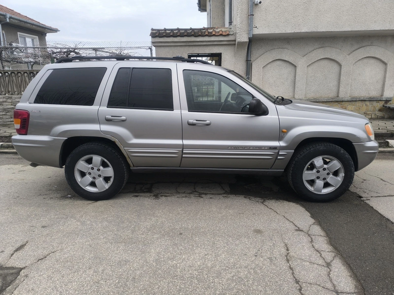 Jeep Grand cherokee  - изображение 3