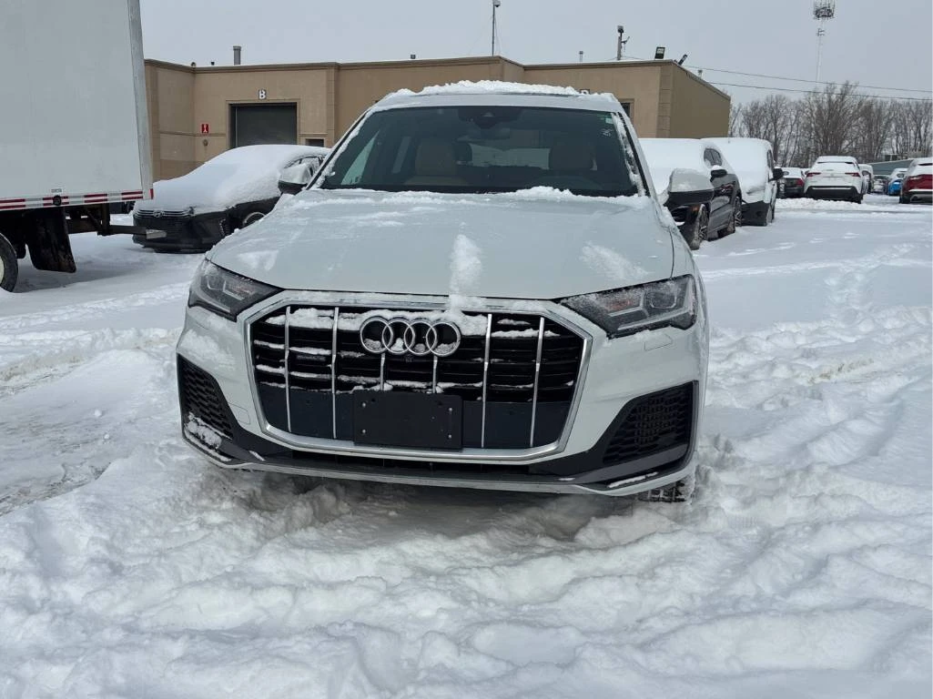 Audi Q7 Progressiv 55 TFSI quattro* CARFAX* 360* ОБДУХВАНЕ - изображение 2
