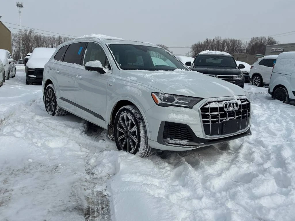 Audi Q7 Progressiv 55 TFSI quattro* CARFAX* 360* ОБДУХВАНЕ - изображение 3