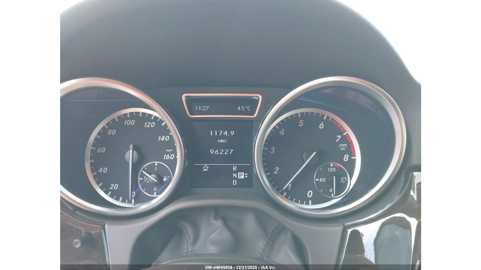 Mercedes-Benz ML 350 * 4MATIC* ШИБИДАХ* КОЖА* ПОДГРЕВ* ПАРКТРОНИК* , снимка 10 - Автомобили и джипове - 53731974