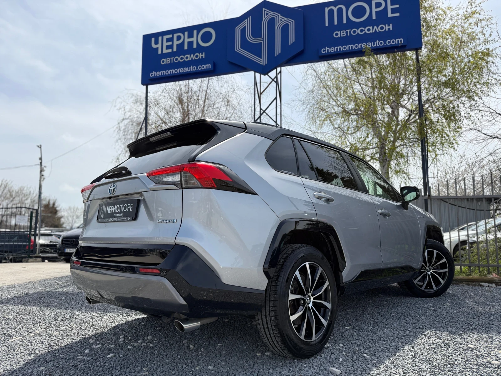 Toyota Rav4 2.5 PHEV E-CVT PREMIUM 185HP, снимка 6 - Автомобили и джипове - 54206224