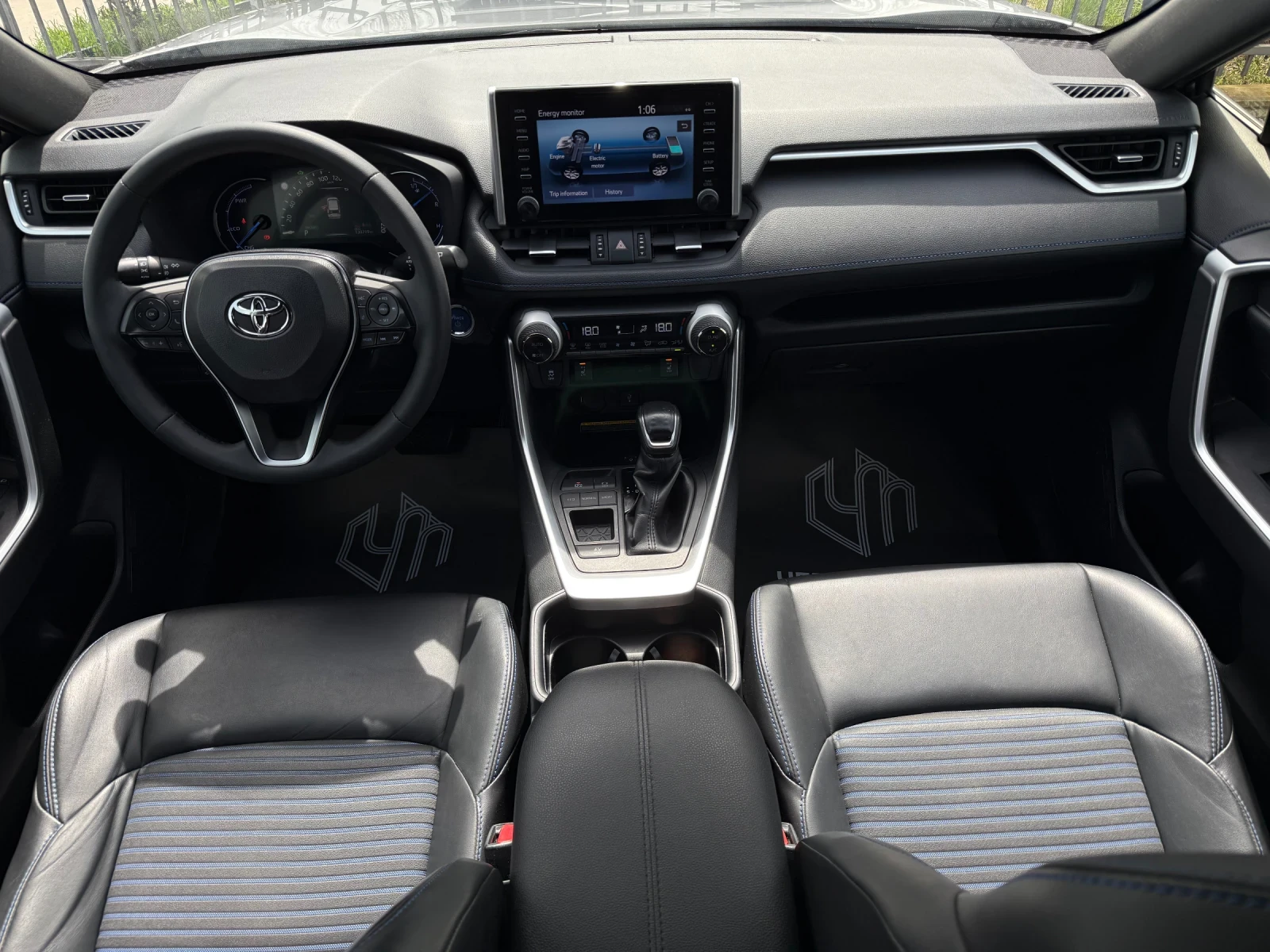 Toyota Rav4 2.5 PHEV E-CVT PREMIUM 185HP, снимка 16 - Автомобили и джипове - 54206224