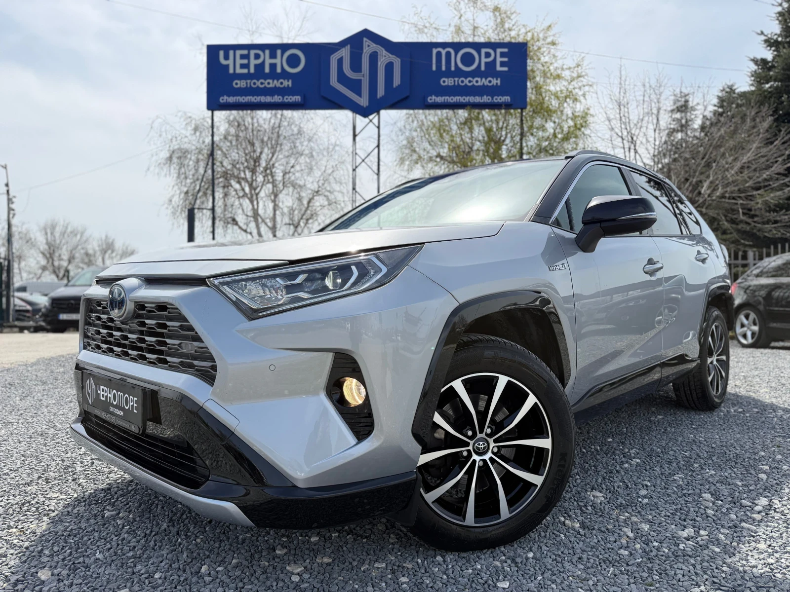 Toyota Rav4 2.5 PHEV E-CVT PREMIUM 185HP, снимка 3 - Автомобили и джипове - 54206224