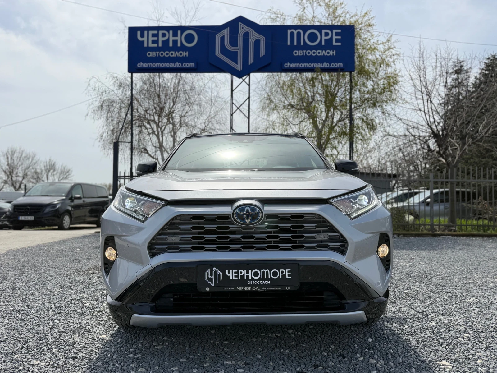 Toyota Rav4 2.5 PHEV E-CVT PREMIUM 185HP, снимка 2 - Автомобили и джипове - 54206224