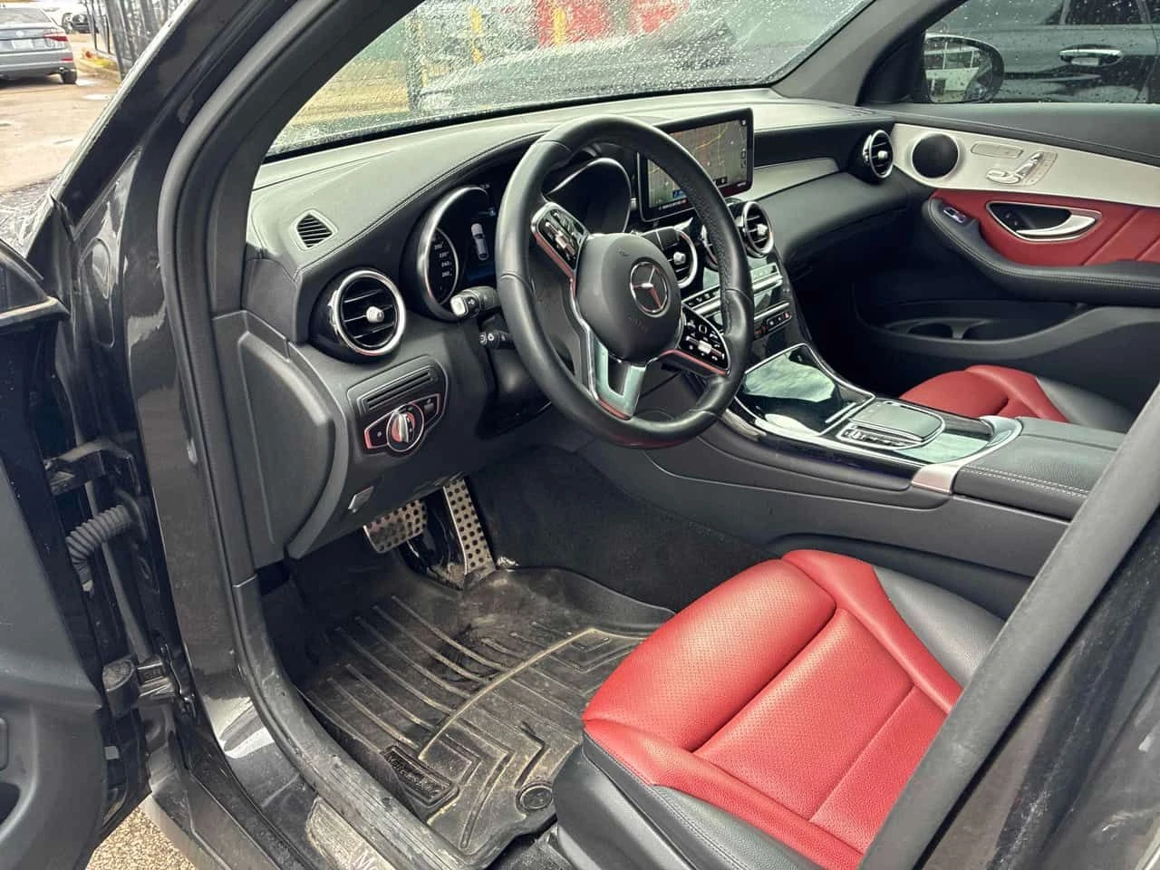 Mercedes-Benz GLC 300 4MATIC* DISTR0ONIC* 360КАМЕРИ* , снимка 5 - Автомобили и джипове - 54466541