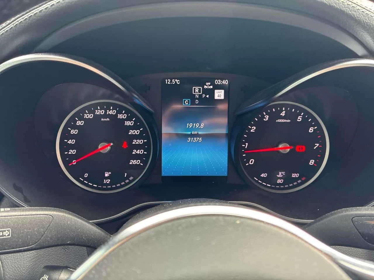 Mercedes-Benz GLC 300 4MATIC* DISTR0ONIC* 360КАМЕРИ* , снимка 8 - Автомобили и джипове - 54466541