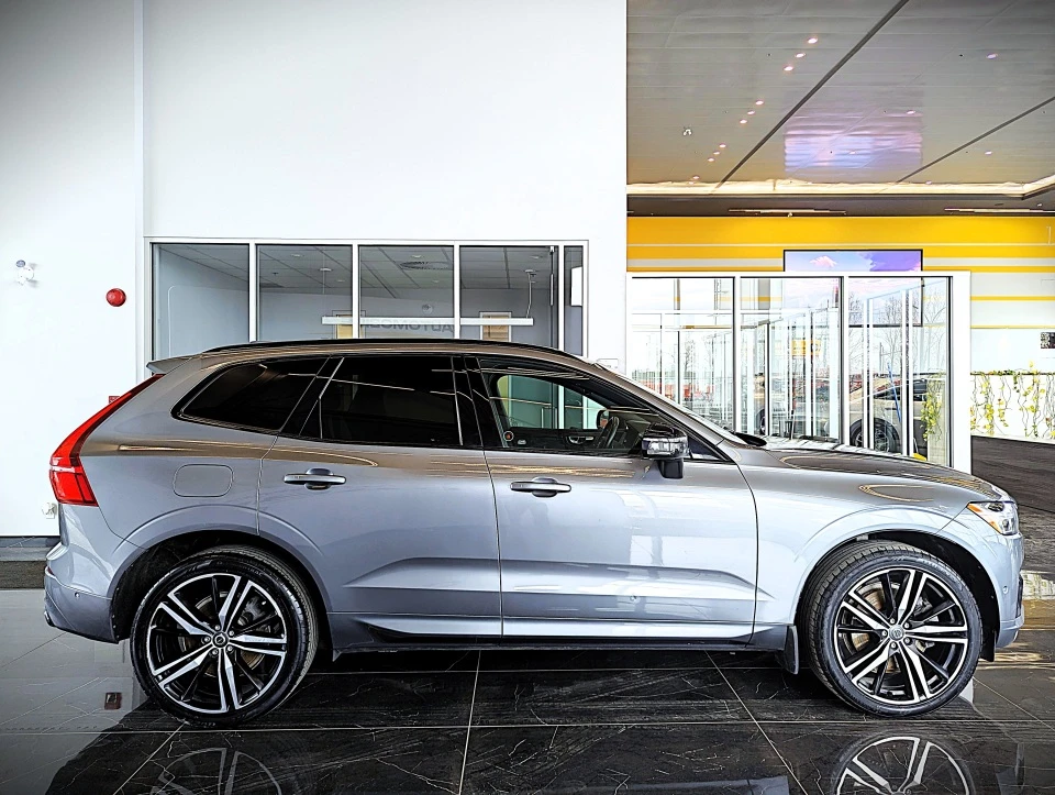 Volvo XC60 T6* R* DESIGN* ПОДГРЕВ* 360КАМЕРА* LANE* ASSIST* , снимка 5 - Автомобили и джипове - 54837863
