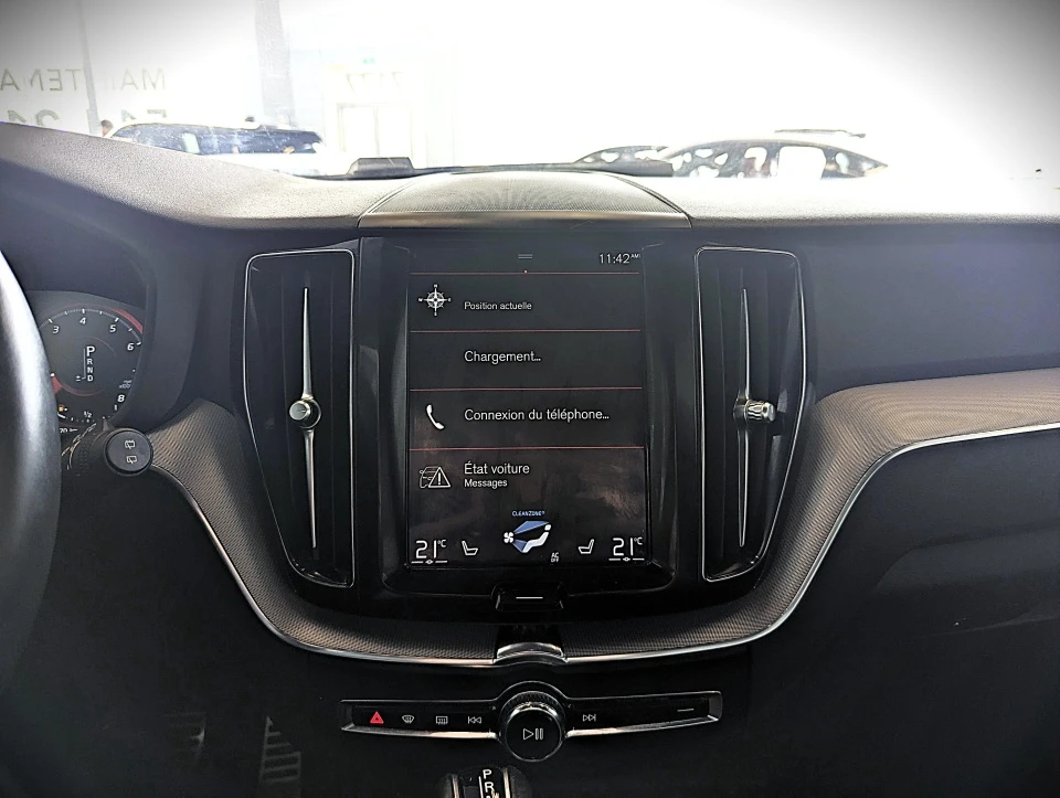 Volvo XC60 T6* R* DESIGN* ПОДГРЕВ* 360КАМЕРА* LANE* ASSIST* , снимка 11 - Автомобили и джипове - 54837863