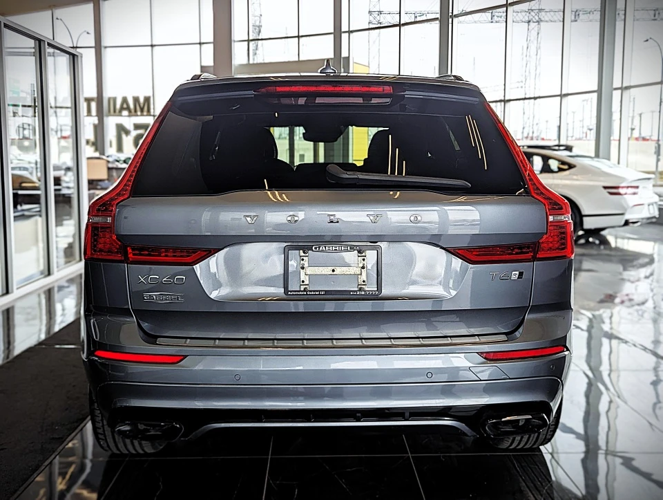 Volvo XC60 T6* R* DESIGN* ПОДГРЕВ* 360КАМЕРА* LANE* ASSIST* , снимка 8 - Автомобили и джипове - 54837863