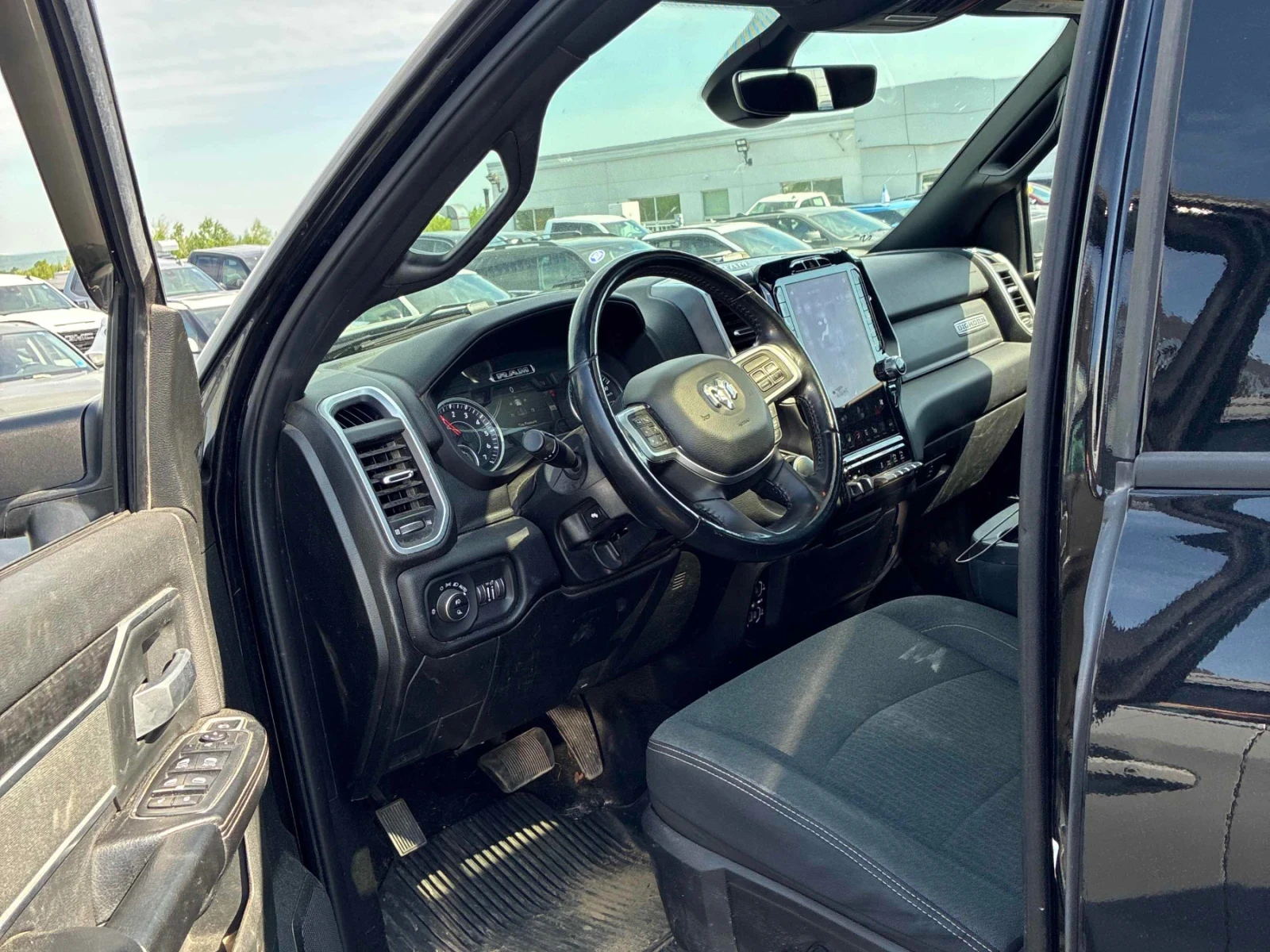 Dodge Ram BIG HORN / CARFAX, снимка 6 - Автомобили и джипове - 54875503