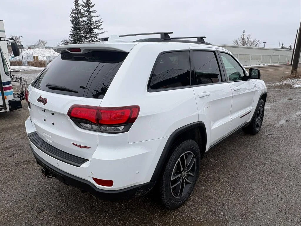 Jeep Grand cherokee 3.6 trailhawk, снимка 3 - Автомобили и джипове - 54915651