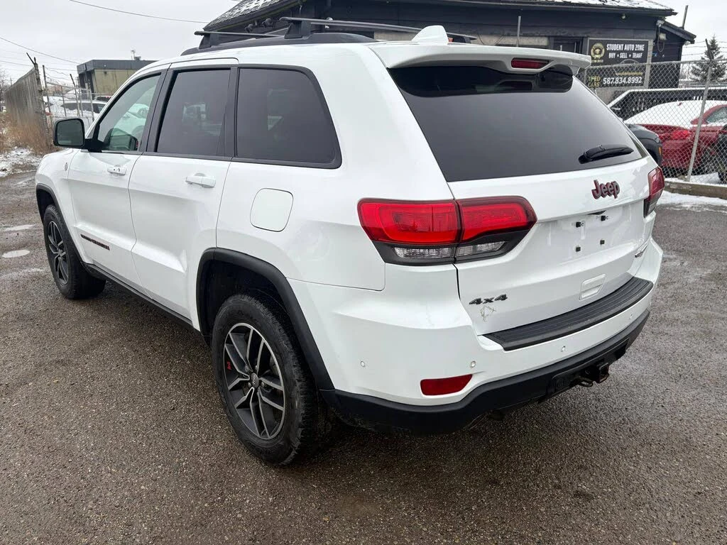 Jeep Grand cherokee 3.6 trailhawk, снимка 4 - Автомобили и джипове - 54915651
