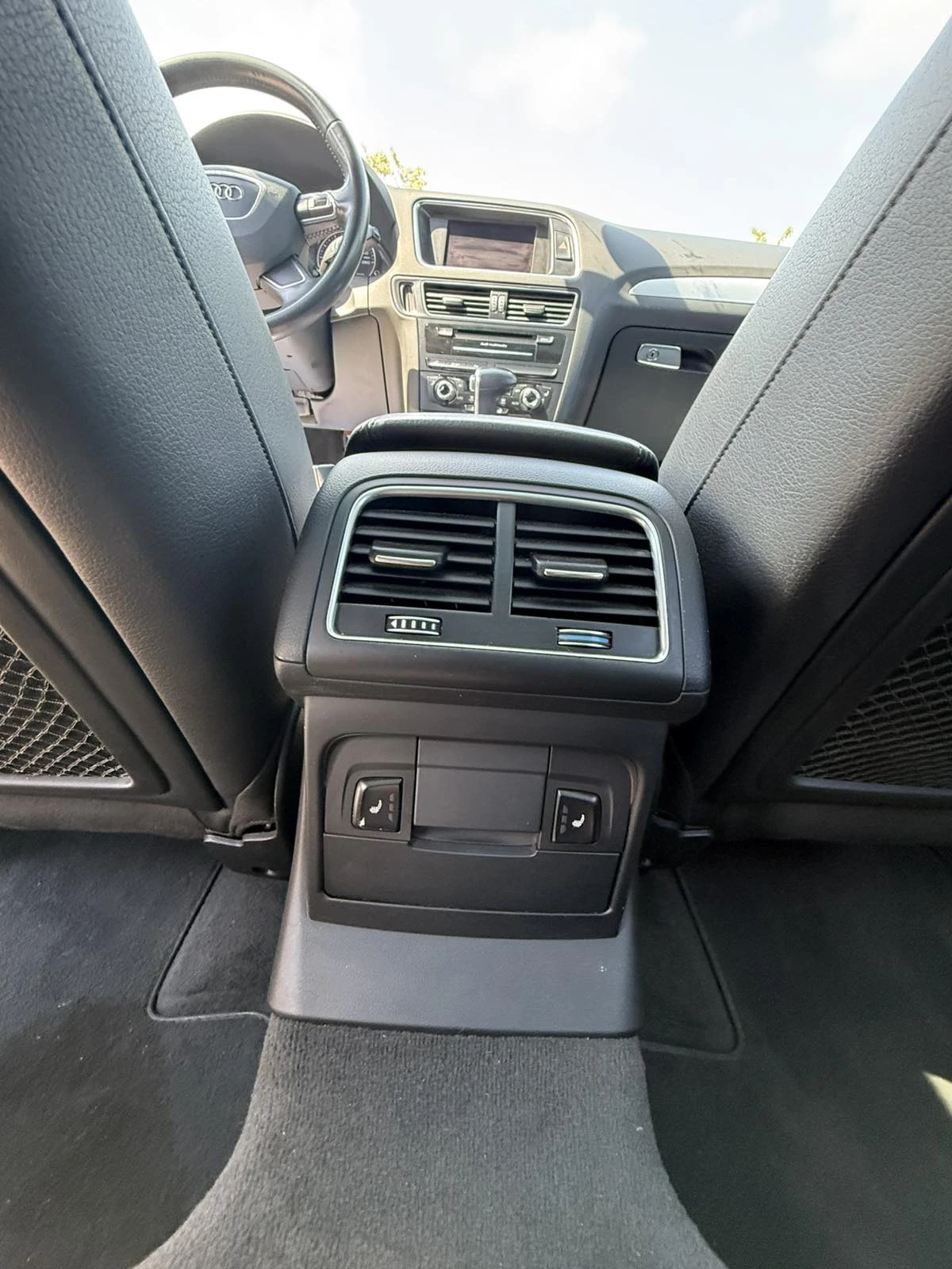 Audi Q5 2.0 tfsi , снимка 15 - Автомобили и джипове - 54954547