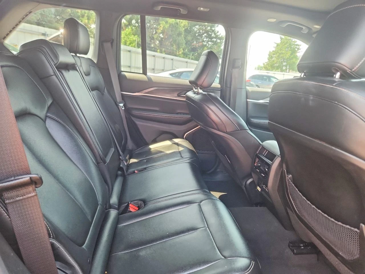 Jeep Grand cherokee LIMITED 4XE / 4X4 / ЛИЗИНГ, снимка 11 - Автомобили и джипове - 55905865