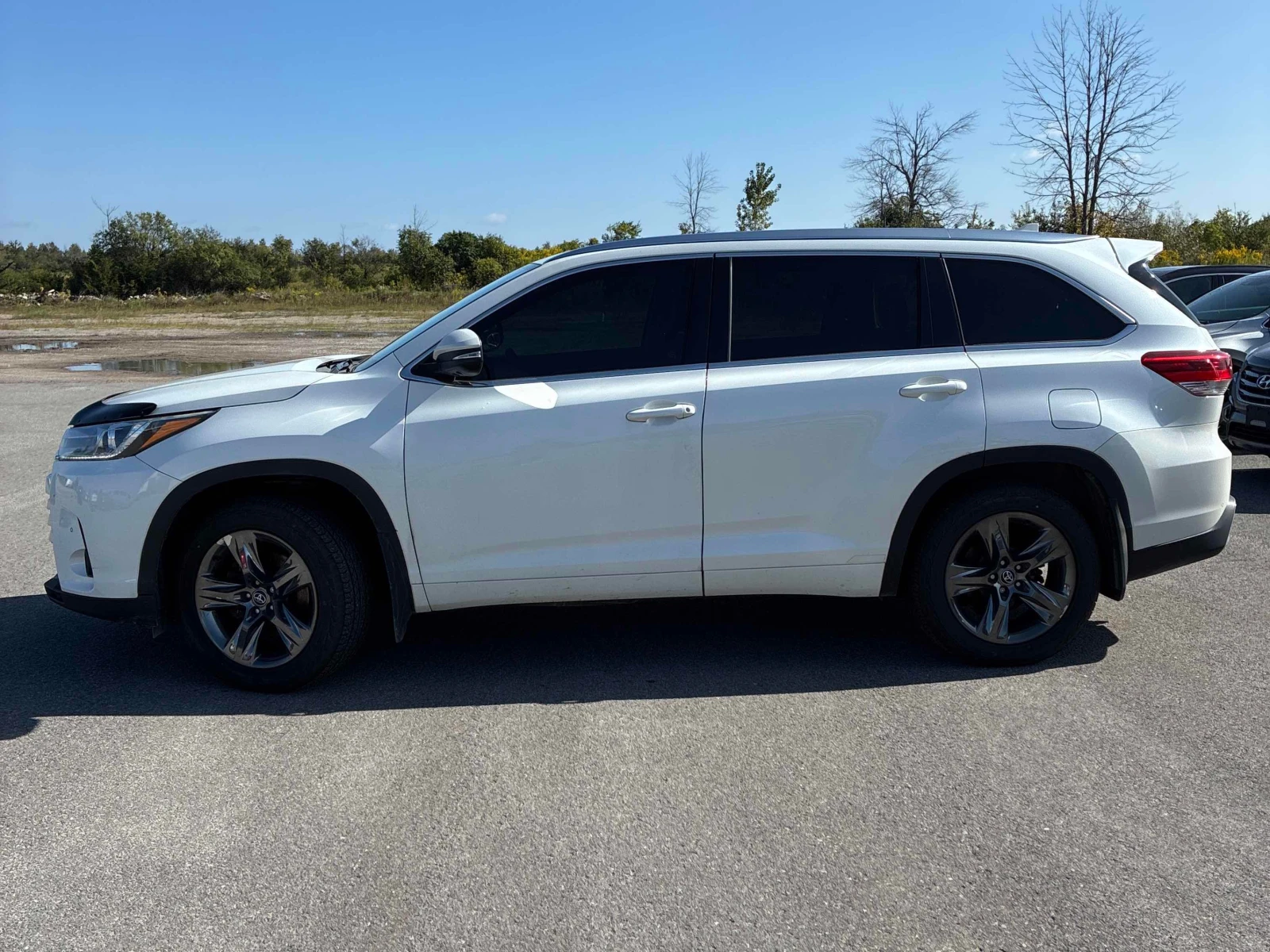 Toyota Highlander * Limited * АВТОКРЕДИТ БЕЗ ПЪРВОНАЧАЛНА ВНОСКА* , снимка 2 - Автомобили и джипове - 56057584