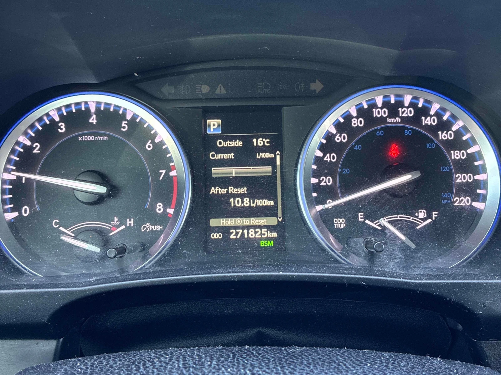 Toyota Highlander * Limited * АВТОКРЕДИТ БЕЗ ПЪРВОНАЧАЛНА ВНОСКА* , снимка 8 - Автомобили и джипове - 56057584