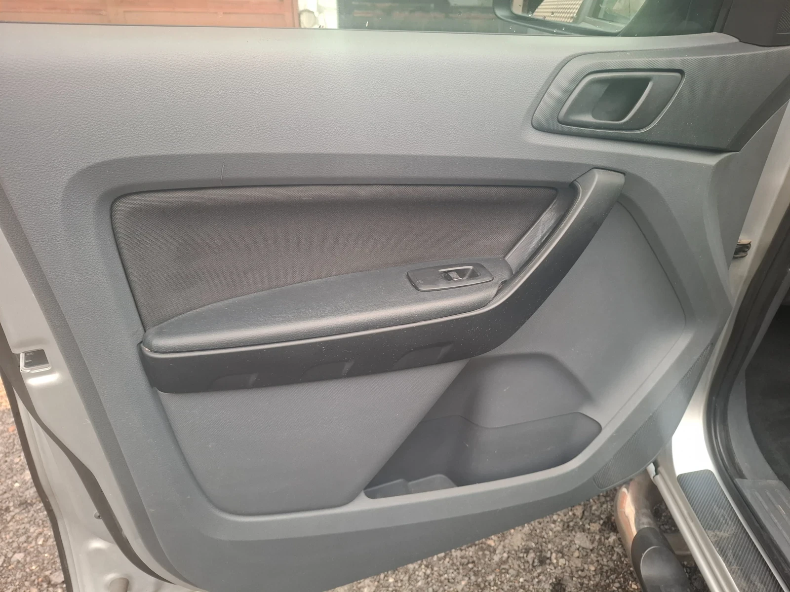 Ford Ranger 2.2 , снимка 9 - Автомобили и джипове - 56741229