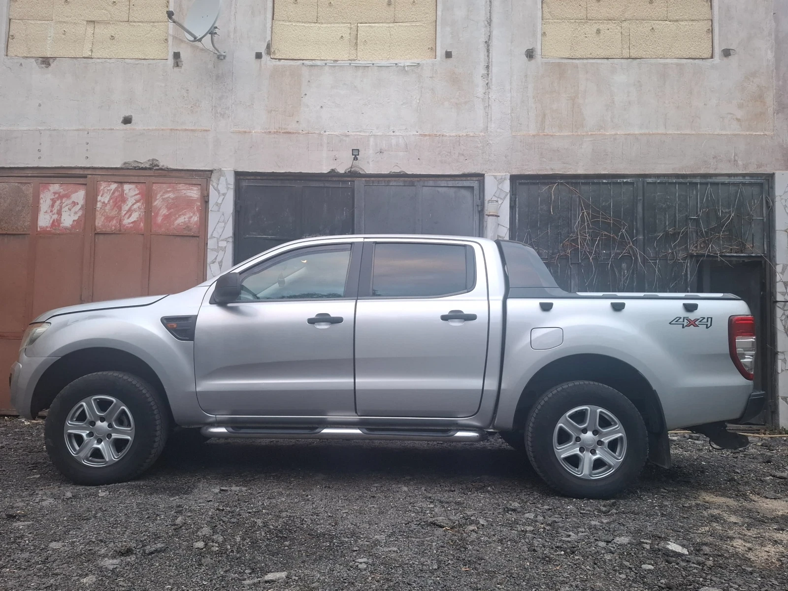 Ford Ranger 2.2 , снимка 4 - Автомобили и джипове - 56741229