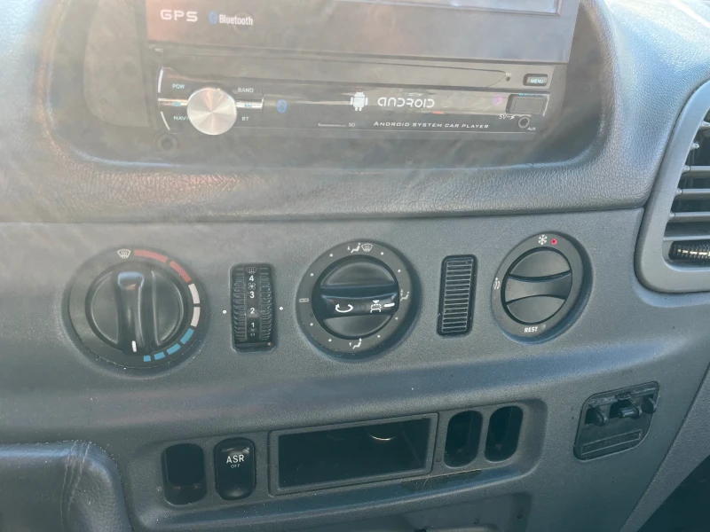 Mercedes-Benz Sprinter 211, снимка 3 - Бусове и автобуси - 53076842