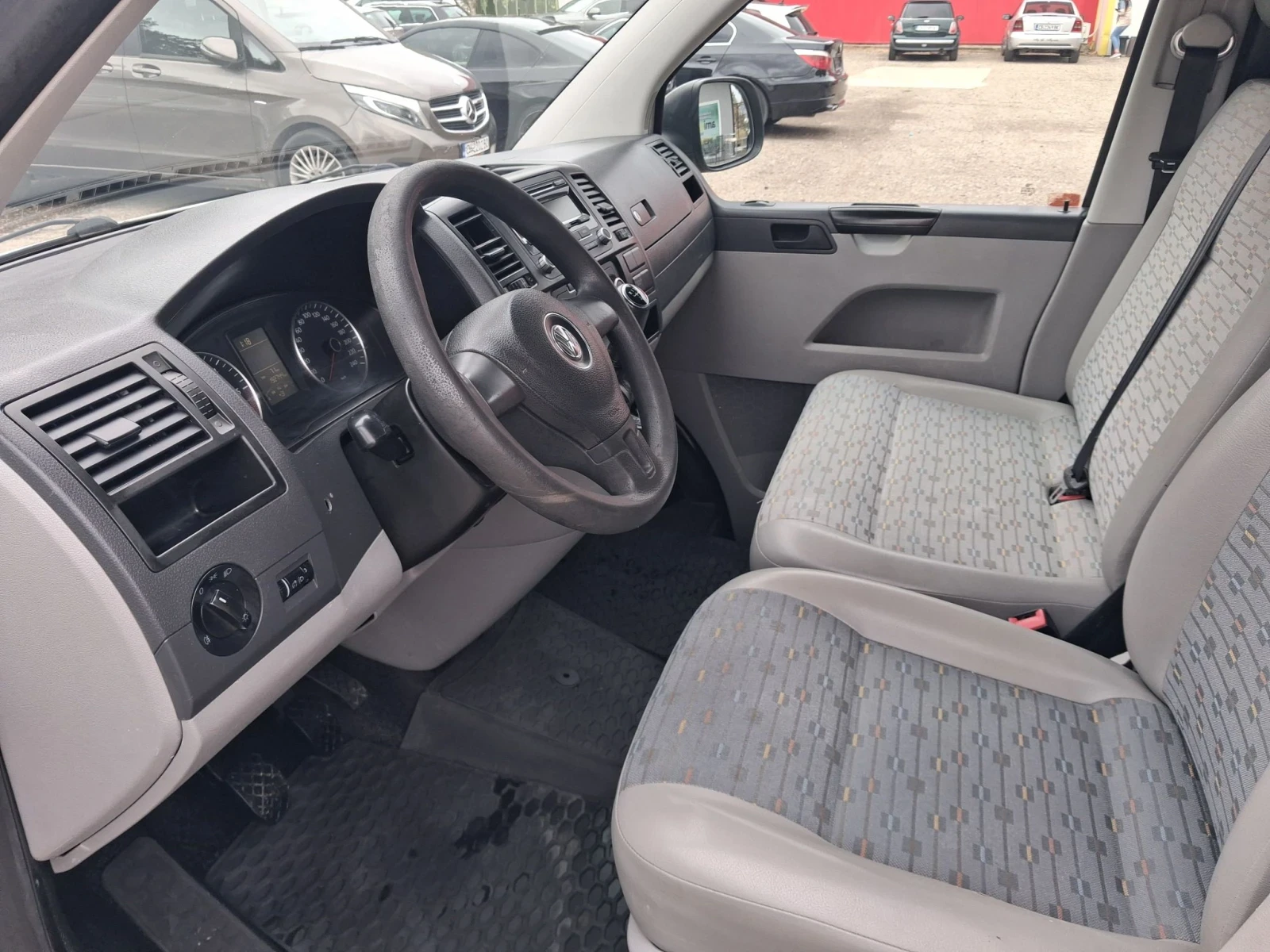 VW Transporter Long, 102 �.�. ����������� | Mobile.bg � ����������� 9
