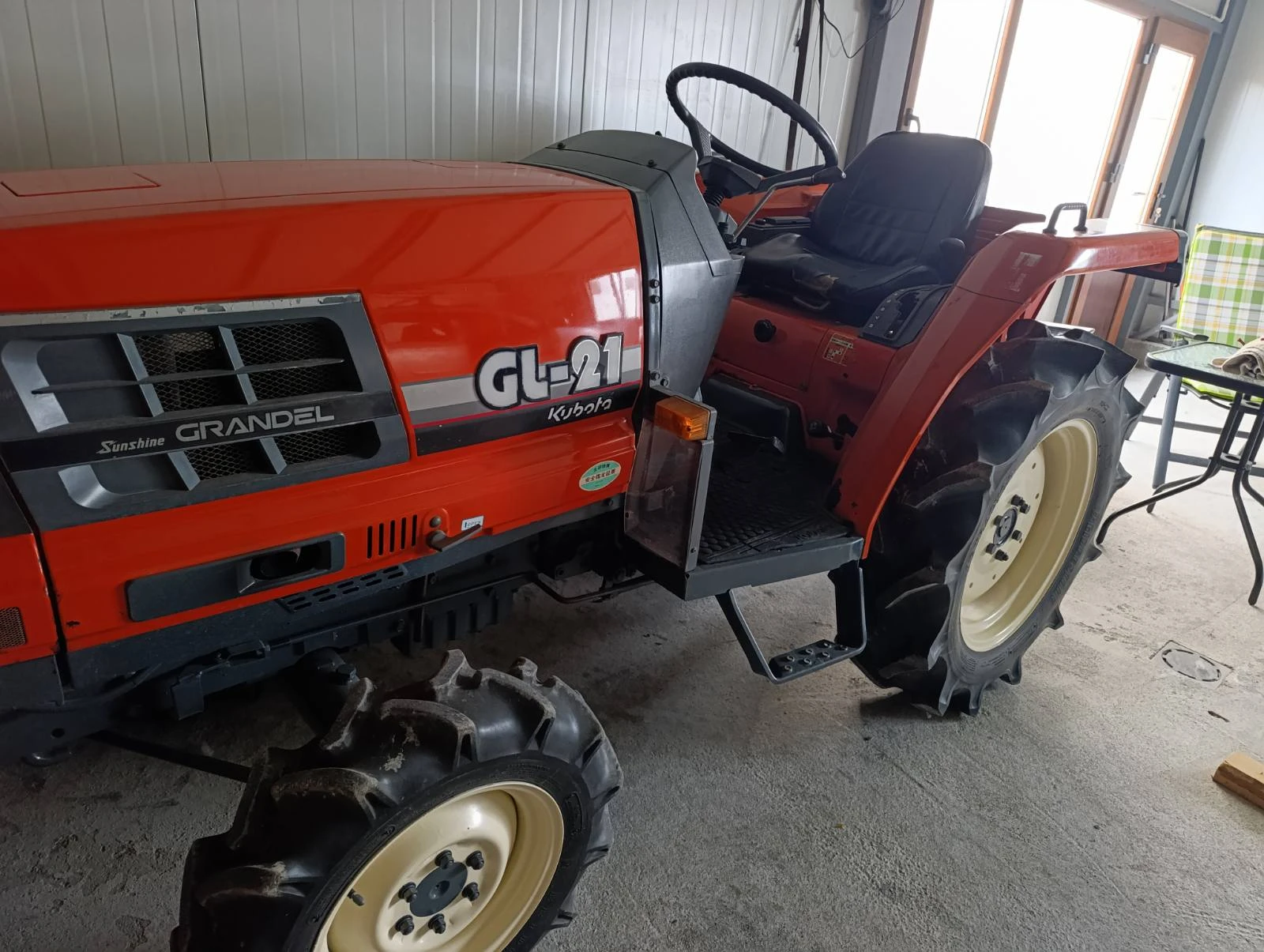 Трактор Kubota GL-21, снимка 4 - Селскостопанска техника - 54646912