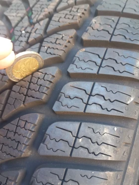 Гуми Зимни 205/45R17, снимка 9