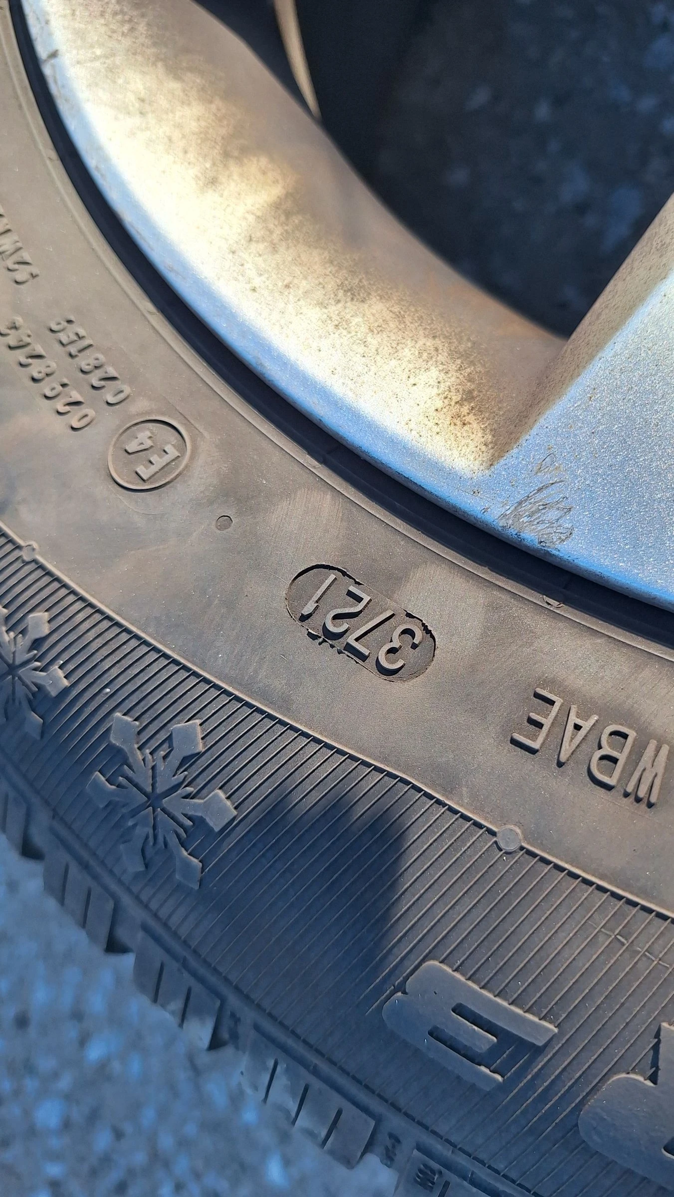 ���� � ������ 205/60R16 �� Hyundai I40 | Mobile.bg � ����������� 8