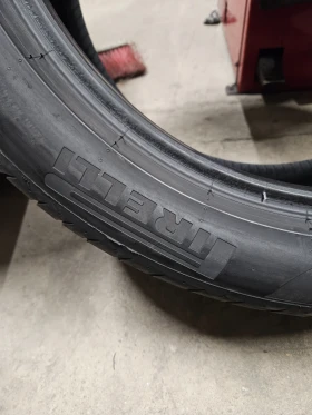 Гуми Летни 285/40R21, снимка 7 - Гуми и джанти - 48790621