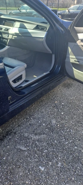 BMW 530 4x4 xDrive, снимка 6