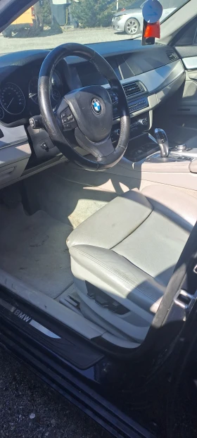 BMW 530 4x4 xDrive, снимка 10