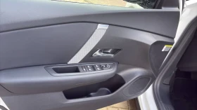 Citroen C4 e-MAX/136HP/CAM/HUD/H.PUMP/CPLAY/ACC/KLESS/138q, снимка 12