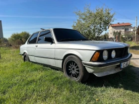 BMW 318, снимка 4
