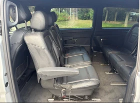 Mercedes-Benz V 300 AMG 2023, снимка 7
